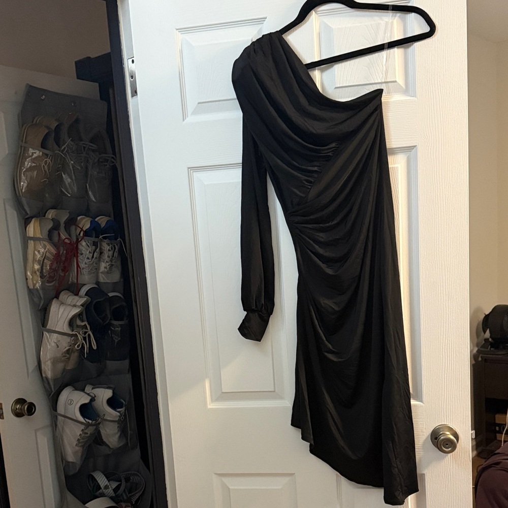 Cameo Black One-Shoulder Dress